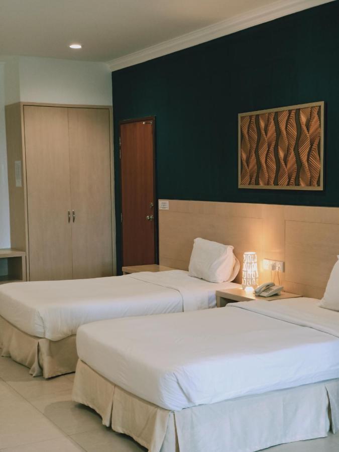 Golden View Serviced Apartments Tanjung Tokong Kültér fotó