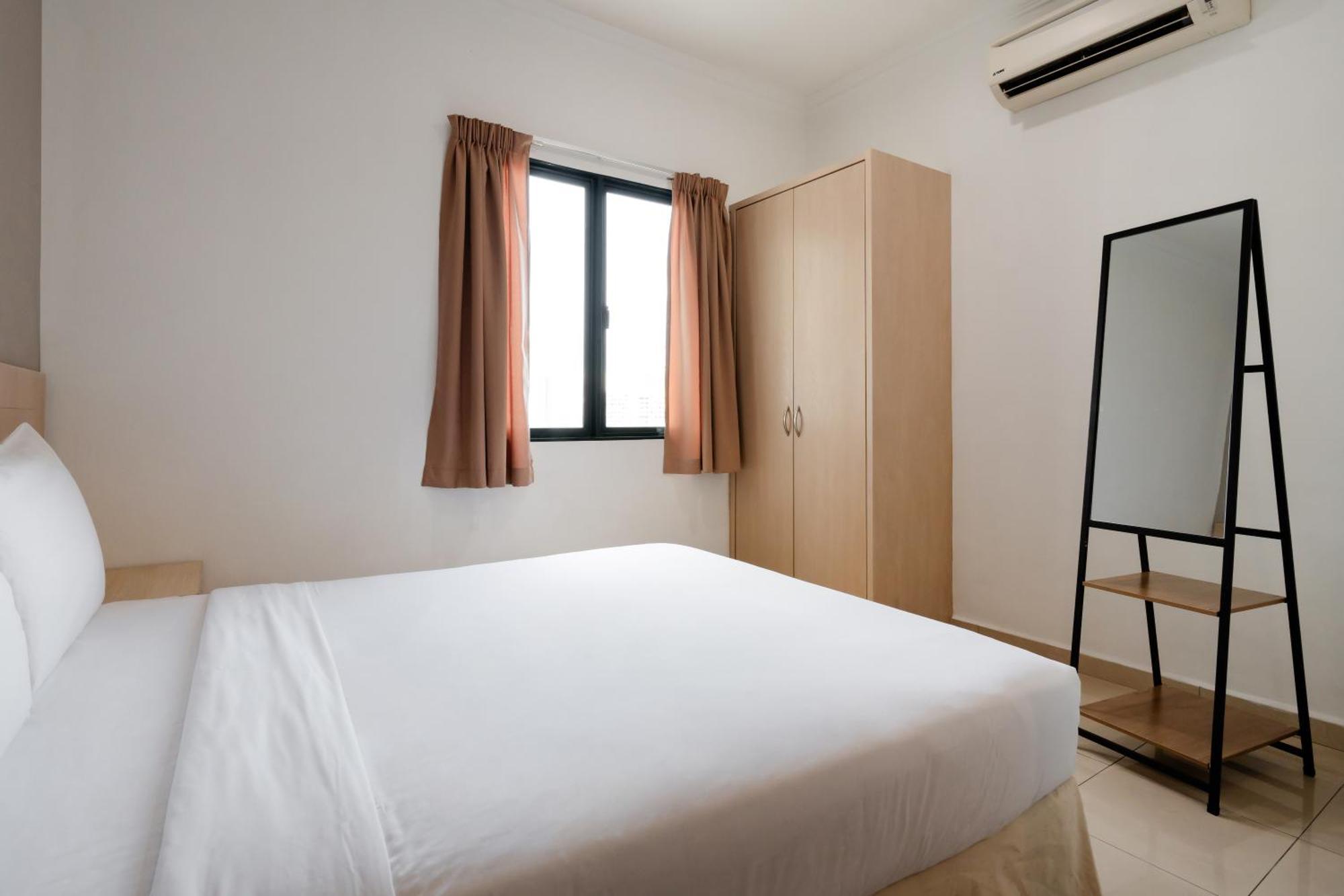 Golden View Serviced Apartments Tanjung Tokong Kültér fotó