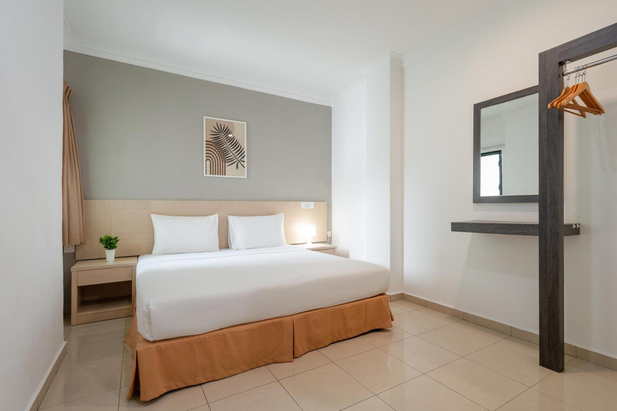 Golden View Serviced Apartments Tanjung Tokong Kültér fotó