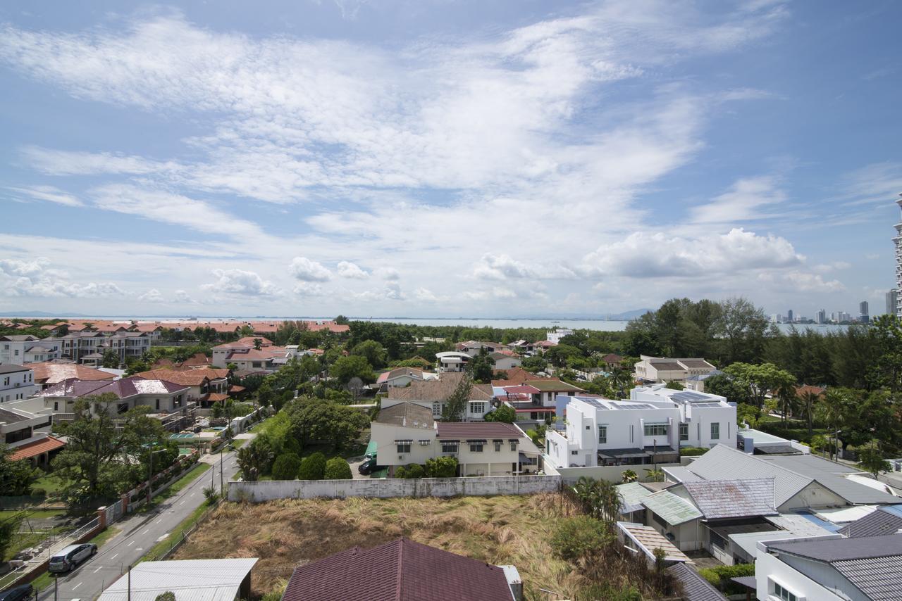 Golden View Serviced Apartments Tanjung Tokong Kültér fotó