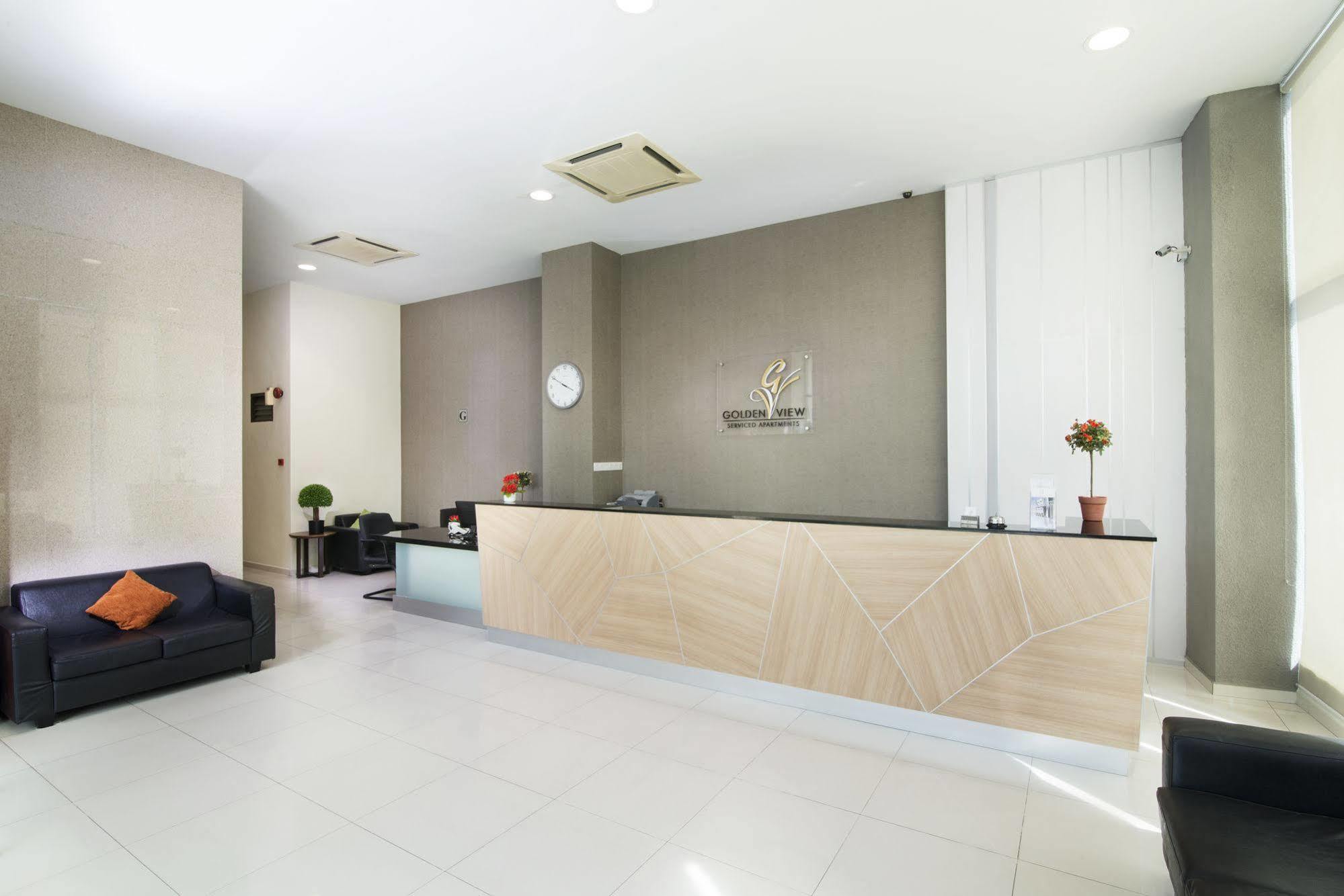 Golden View Serviced Apartments Tanjung Tokong Kültér fotó